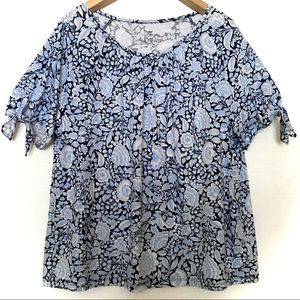 TALBOTS Short Sleeves. Gorgeous Print